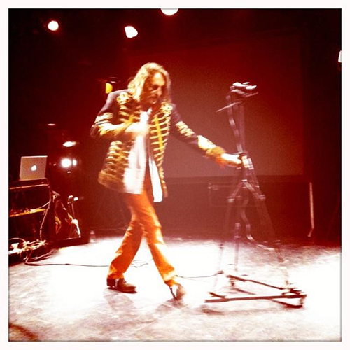 JE DEVIENS JIMI HENDRIX (6)