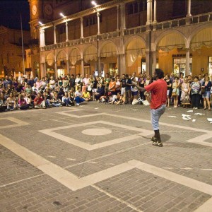 1048341_530745313648674_1267195664_o