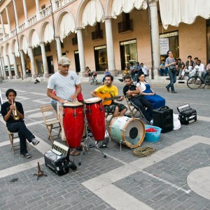 1052457_530744636982075_1912902191_o