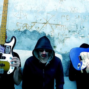 11141126_916814078339053_1490576901684461703_entete_red