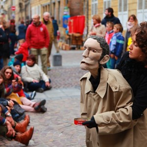 La place de l'etranger-e-Tous droits réservés La place de l'etranger-e-Tous droits réservés