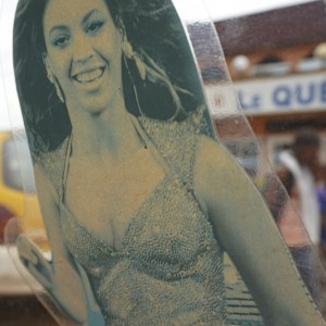 par-tes-yeux-Tous droits réservés