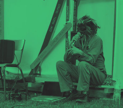 SANDRA ET SANS COURONNE