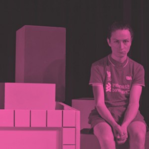 Pièce en plastique - Cie Les Herbes Hautes Pièce en plastique - Cie Les Herbes Hautes