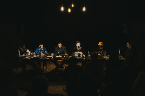Episodes Grünt – Des Dragons dans les halls